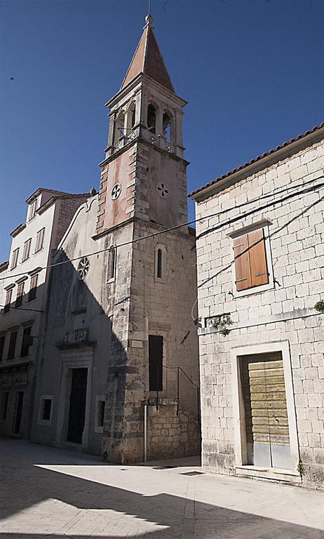Rooms Livia Trogir Exterior foto