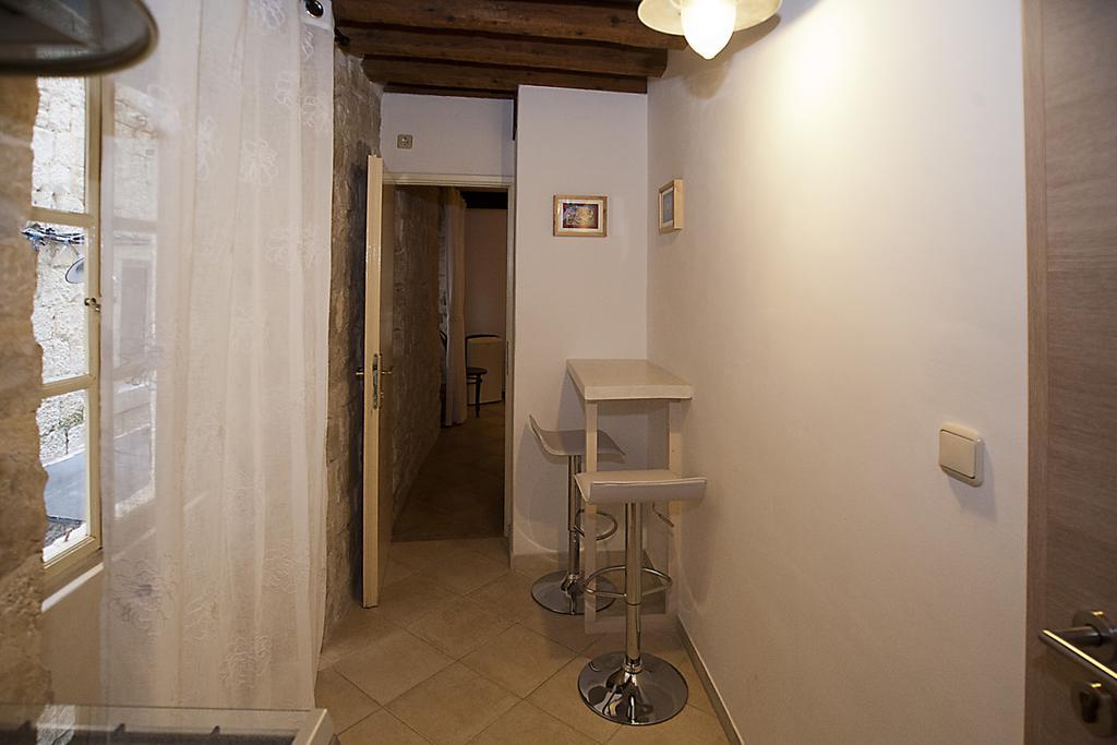 Rooms Livia Trogir Zimmer foto