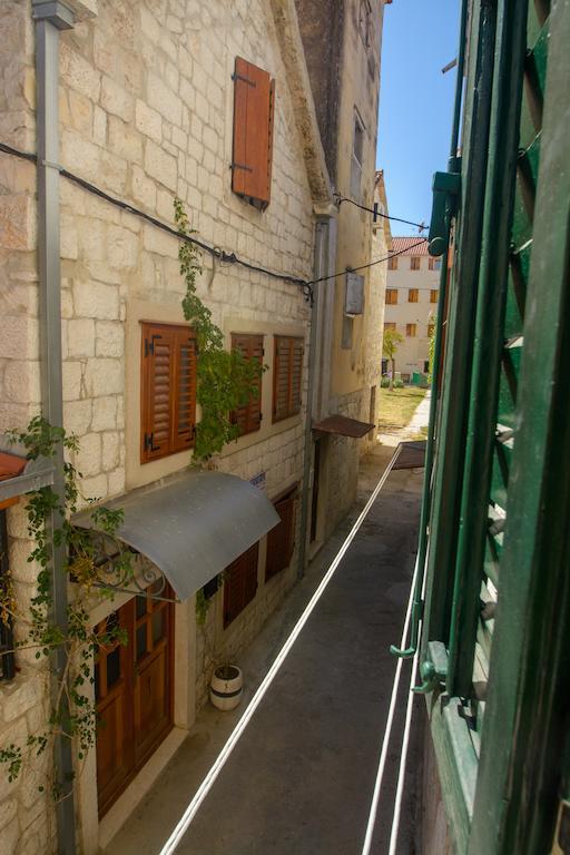 Rooms Livia Trogir Zimmer foto